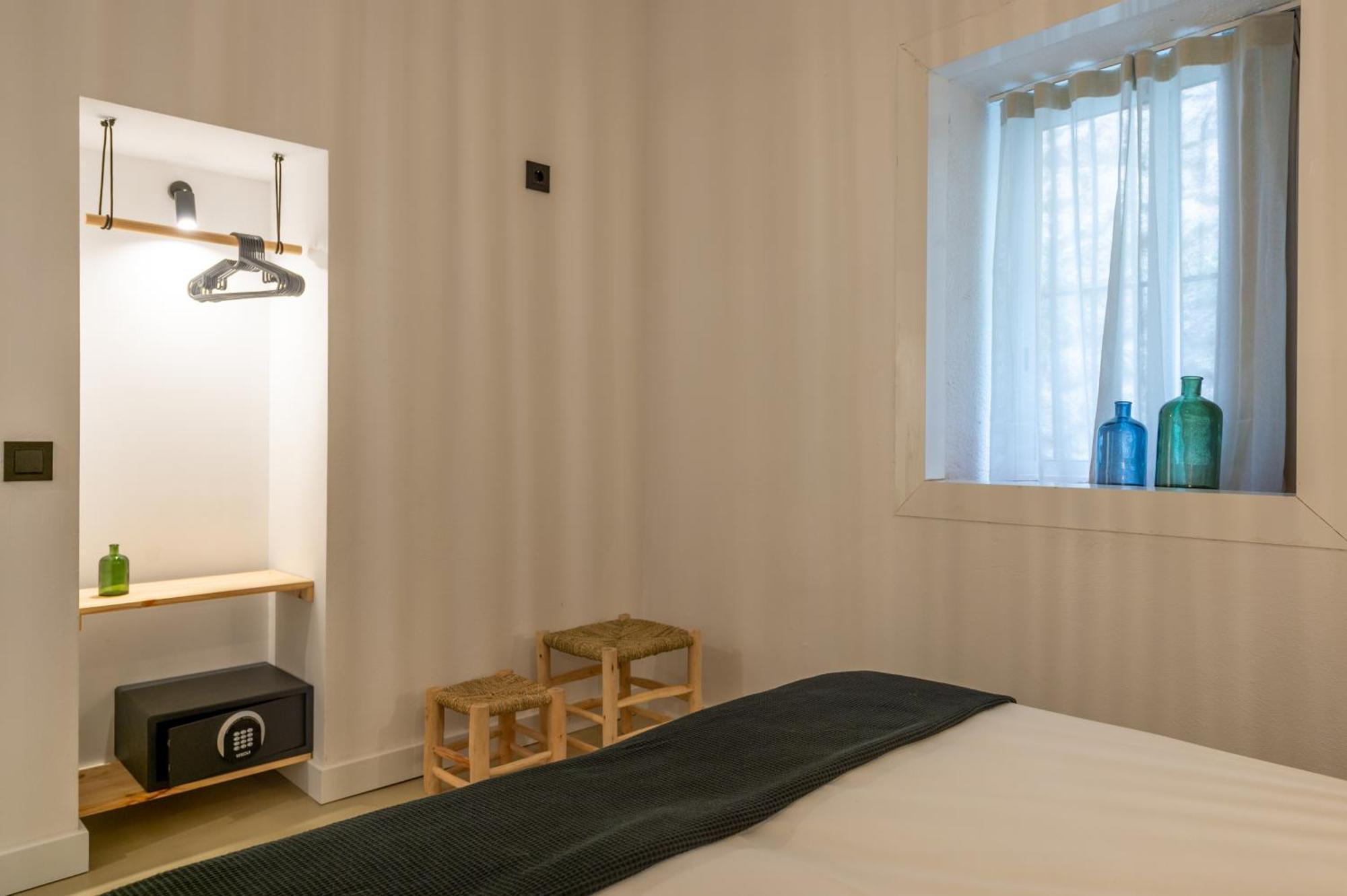 Hostal Boutique Es Menut 滨海托萨 外观 照片